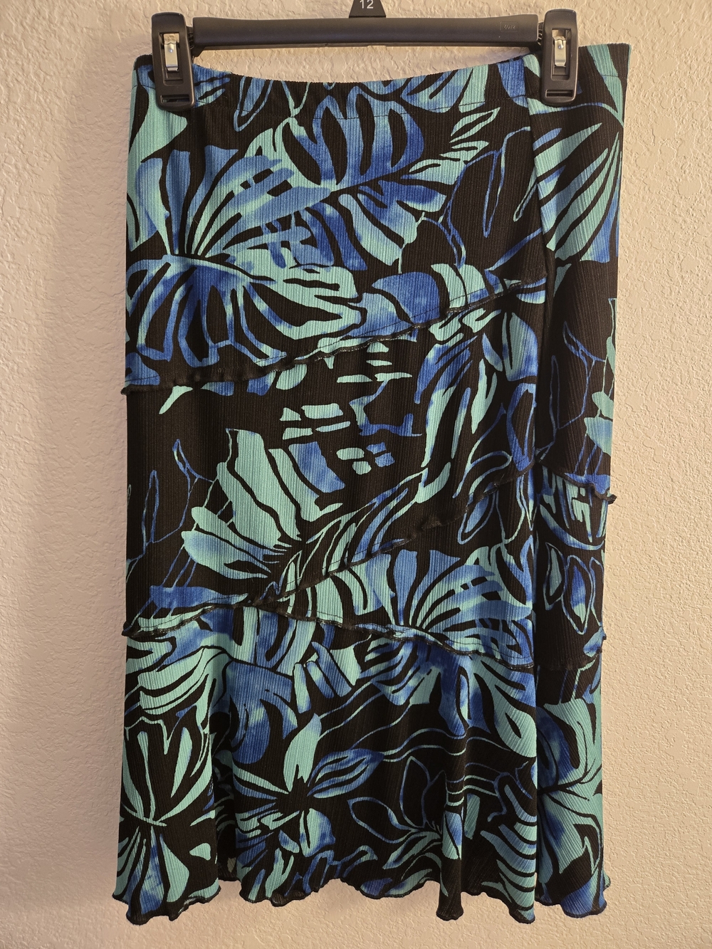 Skirt And Top Set